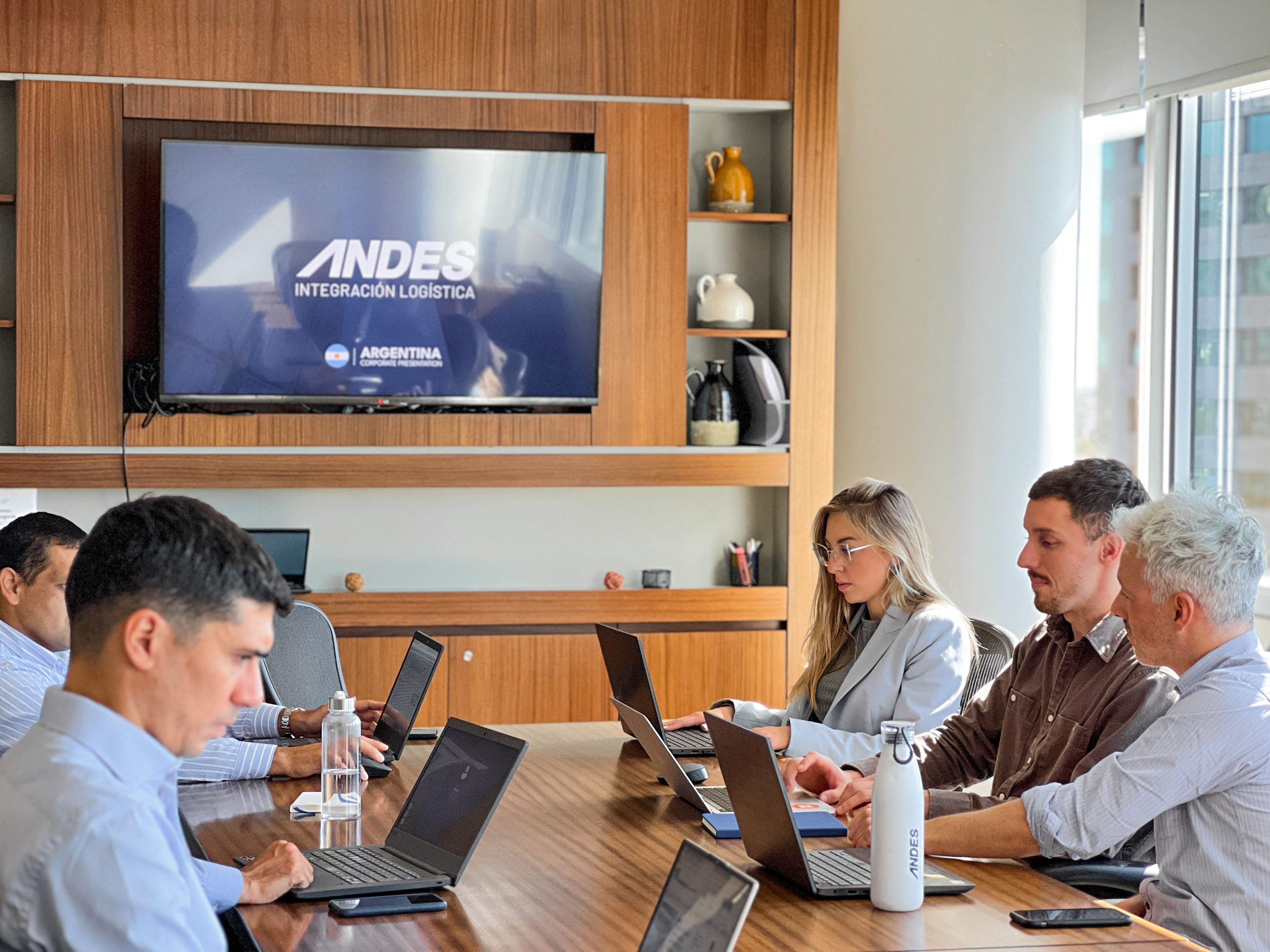 ANDES ARGENTINA CUMPLE UN AÑO Y EXPANDE SU PRESENCIA CON TRES